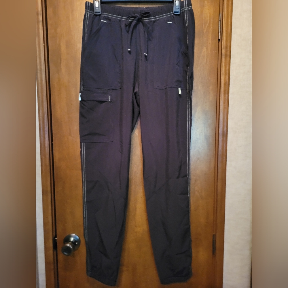 NWOT Scrubstar Black Pants w/ Green Thread Accents, Size Small
